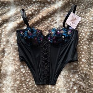 Savage X Fenty Black and Blue Floral Lace Bra